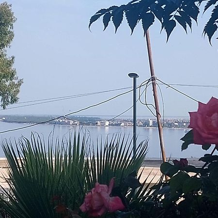 Redsun Apartment Vlore Bagian luar foto