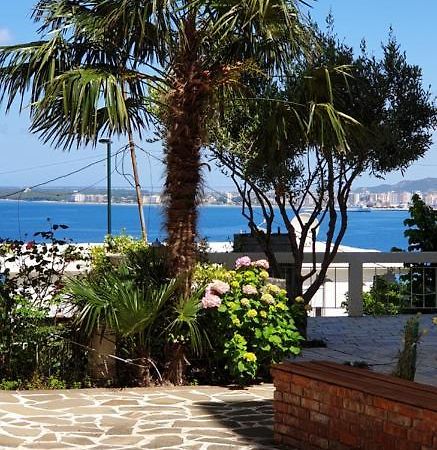Redsun Apartment Vlore Bagian luar foto