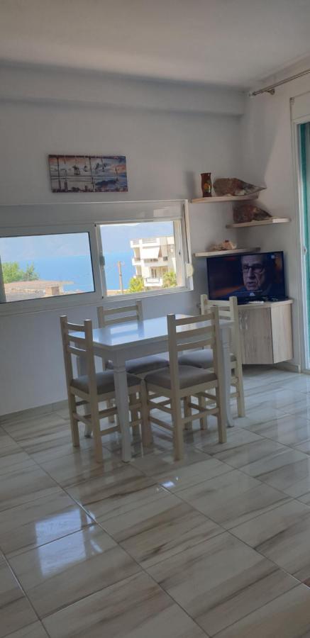 Redsun Apartment Vlore Bagian luar foto