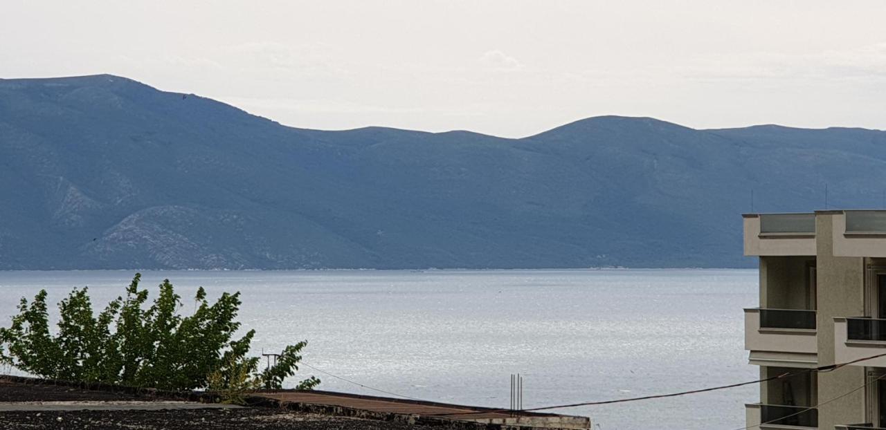 Redsun Apartment Vlore Bagian luar foto